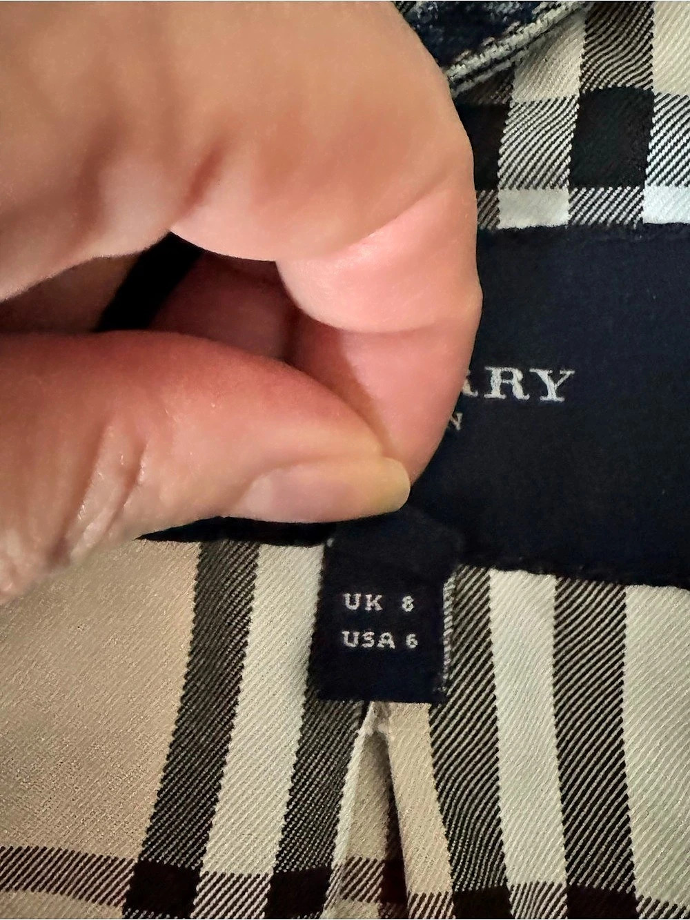 Burberry Denim Jacket in Blue Size 6 EUC - Picture 4 of 16
